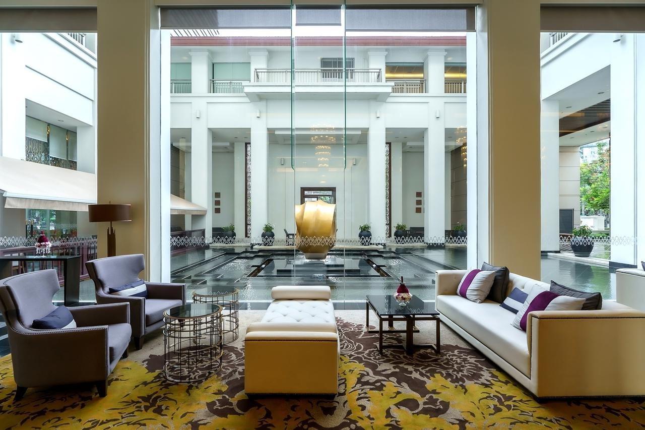 Grande Centre Point Ploenchit Hotel Bangkok Exterior photo The lobby